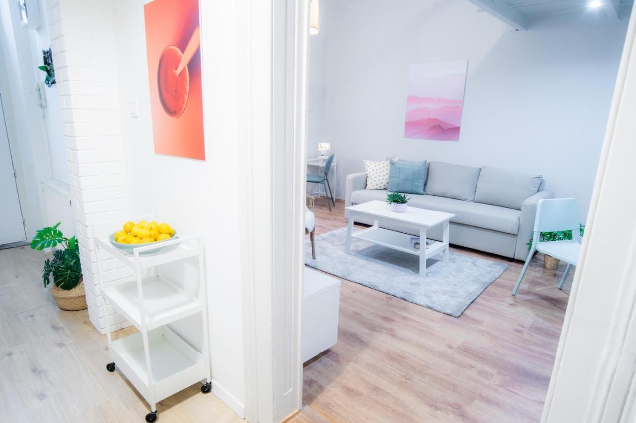 Apartment In Super Location M9 Boedapest Buitenkant foto
