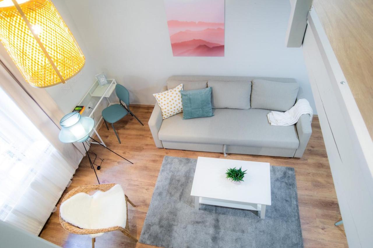 Apartment In Super Location M9 Boedapest Buitenkant foto